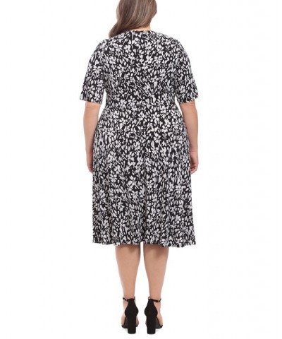 Plus Size Floral-Print Short-Sleeve Midi Dress Black/White $35.39 Dresses