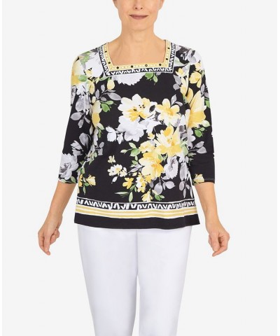 Petite Summer In The City Geometric Trim Floral Knit Top Black $32.67 Tops