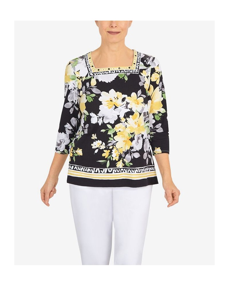 Petite Summer In The City Geometric Trim Floral Knit Top Black $32.67 Tops