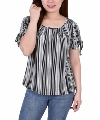 Petite Size Short Ruched Sleeve Top with Pleats Wall Paper Prt $18.60 Tops