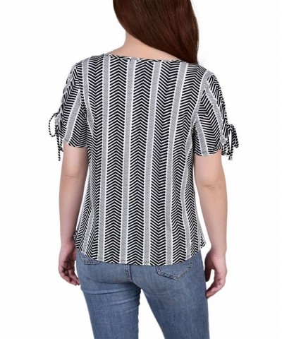 Petite Size Short Ruched Sleeve Top with Pleats Wall Paper Prt $18.60 Tops