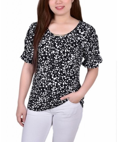 Women's Elbow Cuffed Sleeve Hardware Top Ivory Flower $14.88 Tops